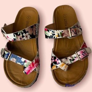 Little ones Floral Girls Sandals Size 1